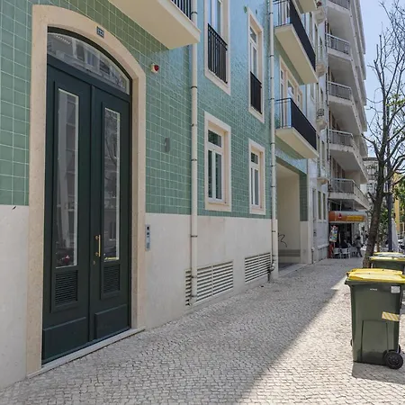 Deluxe In Center By Lovelystay Lisboa